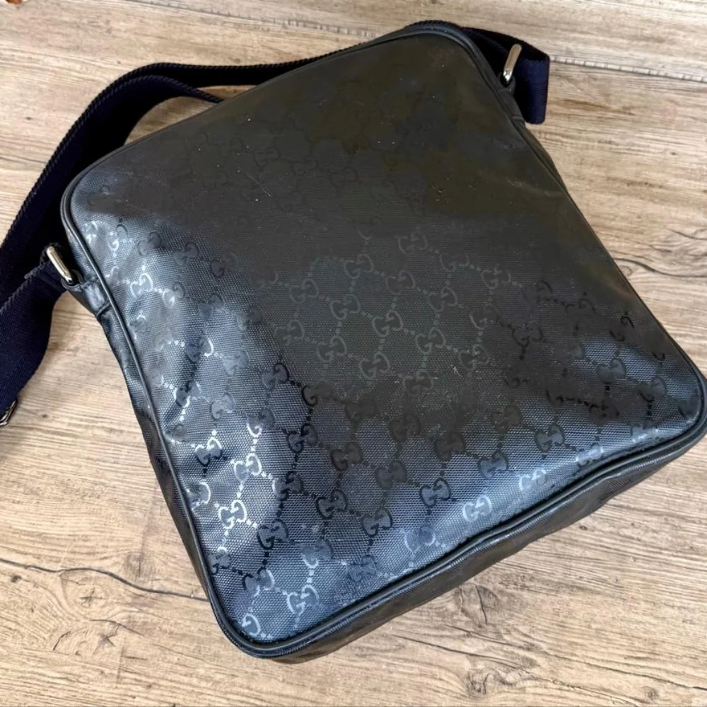 Gucci GG Imprime Coated Canvas Medium Shoulder Messenger Bag